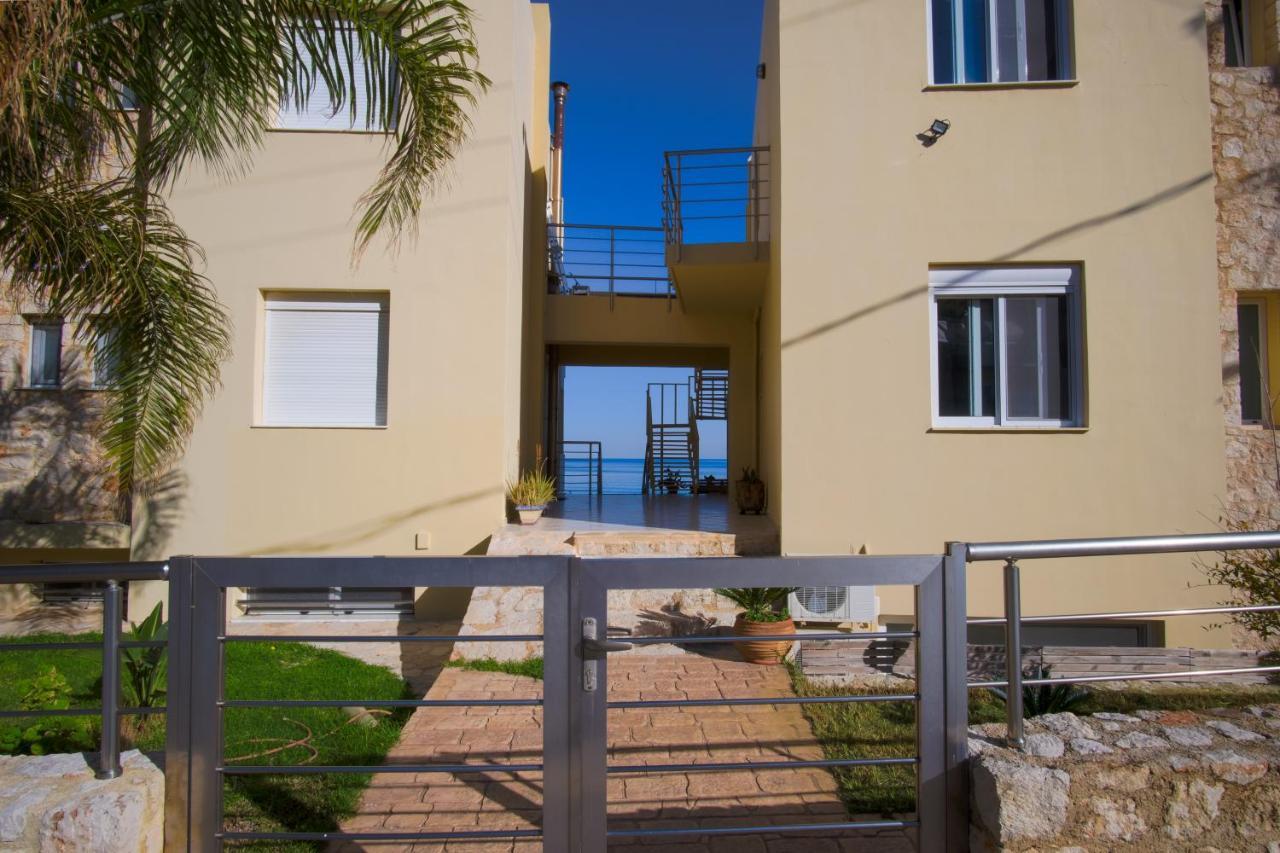 Blue Villas Agia Marina  Luaran gambar